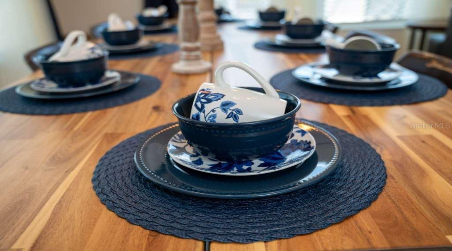 DAVENPORT, Florida 33896, 5 Bedrooms Bedrooms, ,4 BathroomsBathrooms,Residential,For Sale,CABOT CLIFFS,0,MFRO6387305