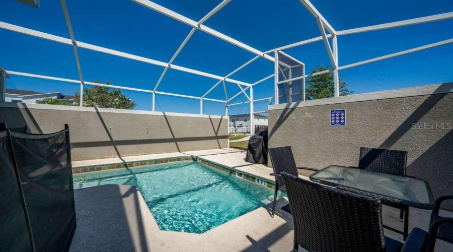 DAVENPORT, Florida 33896, 5 Bedrooms Bedrooms, ,4 BathroomsBathrooms,Residential,For Sale,CABOT CLIFFS,0,MFRO6387305