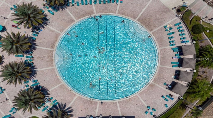 DAVENPORT, Florida 33896, 5 Bedrooms Bedrooms, ,4 BathroomsBathrooms,Residential,For Sale,CABOT CLIFFS,0,MFRO6387305