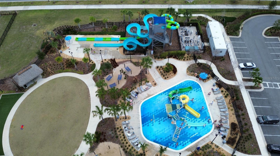 DAVENPORT, Florida 33896, 5 Bedrooms Bedrooms, ,4 BathroomsBathrooms,Residential,For Sale,CABOT CLIFFS,0,MFRO6387305