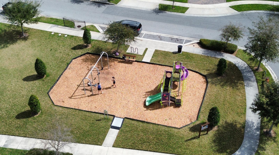 DAVENPORT, Florida 33896, 5 Bedrooms Bedrooms, ,4 BathroomsBathrooms,Residential,For Sale,CABOT CLIFFS,0,MFRO6387305