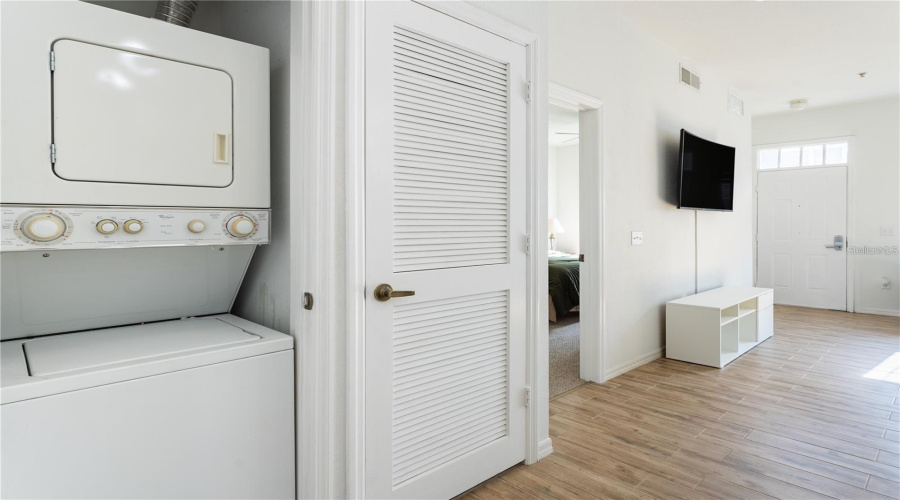 KISSIMMEE, Florida 34746, 3 Bedrooms Bedrooms, ,2 BathroomsBathrooms,Residential,For Sale,LODI,0,MFRO6276409