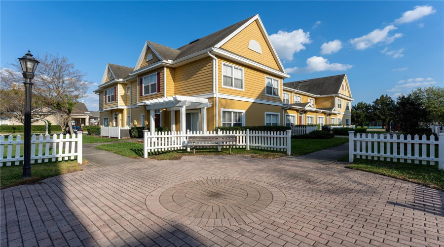 KISSIMMEE, Florida 34746, 3 Bedrooms Bedrooms, ,2 BathroomsBathrooms,Residential,For Sale,LODI,0,MFRO6276409