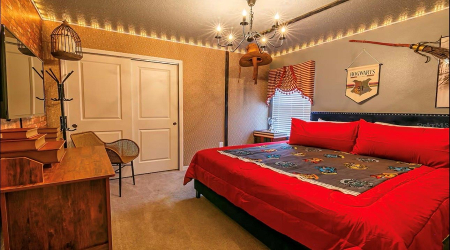 DAVENPORT, Florida 33897, 10 Bedrooms Bedrooms, ,8 BathroomsBathrooms,Residential,For Sale,LELANI,0,MFRO6344168