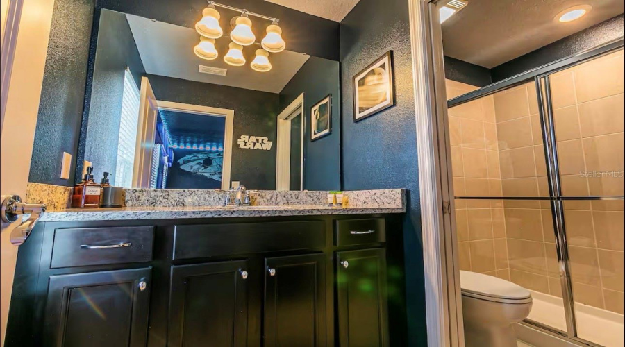 DAVENPORT, Florida 33897, 10 Bedrooms Bedrooms, ,8 BathroomsBathrooms,Residential,For Sale,LELANI,0,MFRO6344168