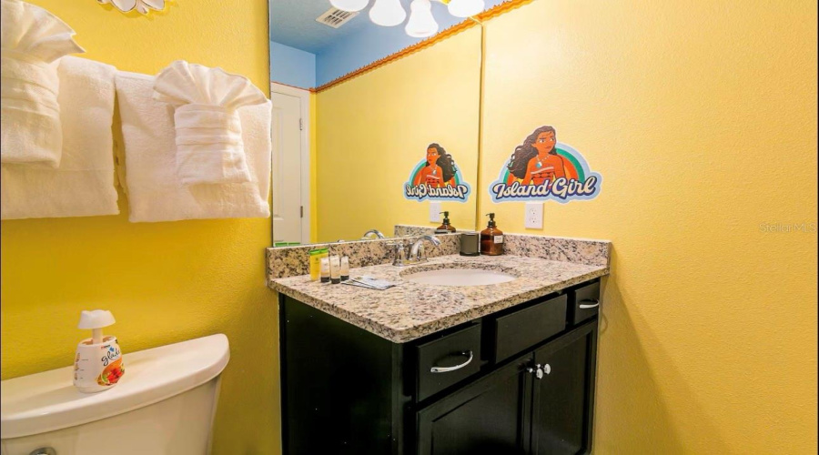 DAVENPORT, Florida 33897, 10 Bedrooms Bedrooms, ,8 BathroomsBathrooms,Residential,For Sale,LELANI,0,MFRO6344168