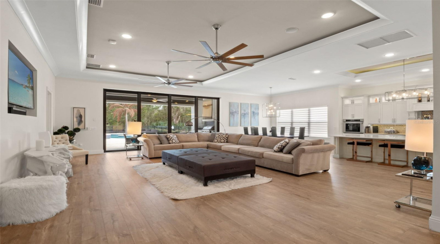 REUNION, Florida 34747, 7 Bedrooms Bedrooms, ,7 BathroomsBathrooms,Residential,For Sale,VALHALLA,0,MFRO6386460