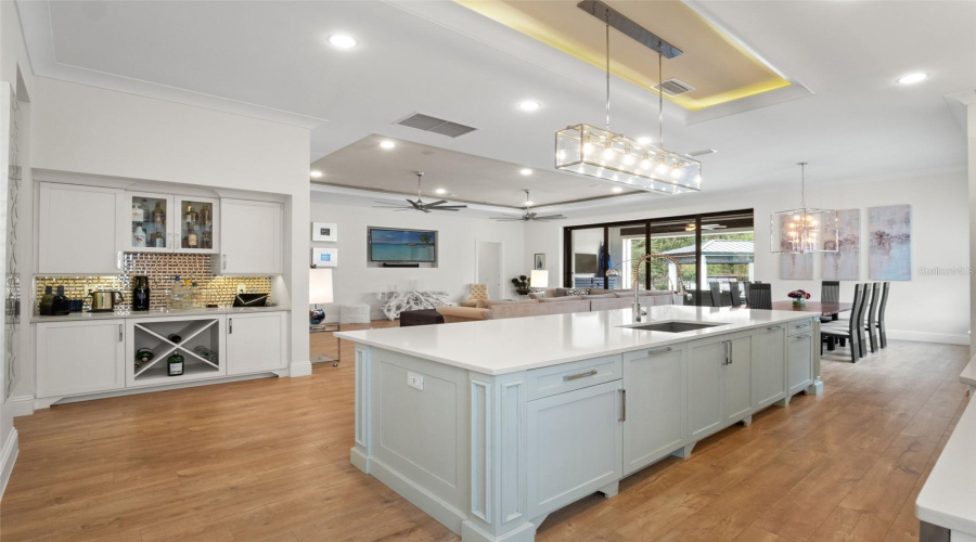 REUNION, Florida 34747, 7 Bedrooms Bedrooms, ,7 BathroomsBathrooms,Residential,For Sale,VALHALLA,0,MFRO6386460