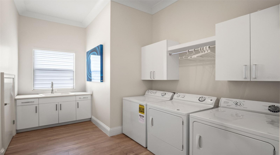 REUNION, Florida 34747, 7 Bedrooms Bedrooms, ,7 BathroomsBathrooms,Residential,For Sale,VALHALLA,0,MFRO6386460