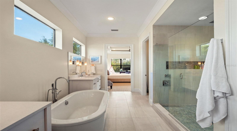 REUNION, Florida 34747, 7 Bedrooms Bedrooms, ,7 BathroomsBathrooms,Residential,For Sale,VALHALLA,0,MFRO6386460