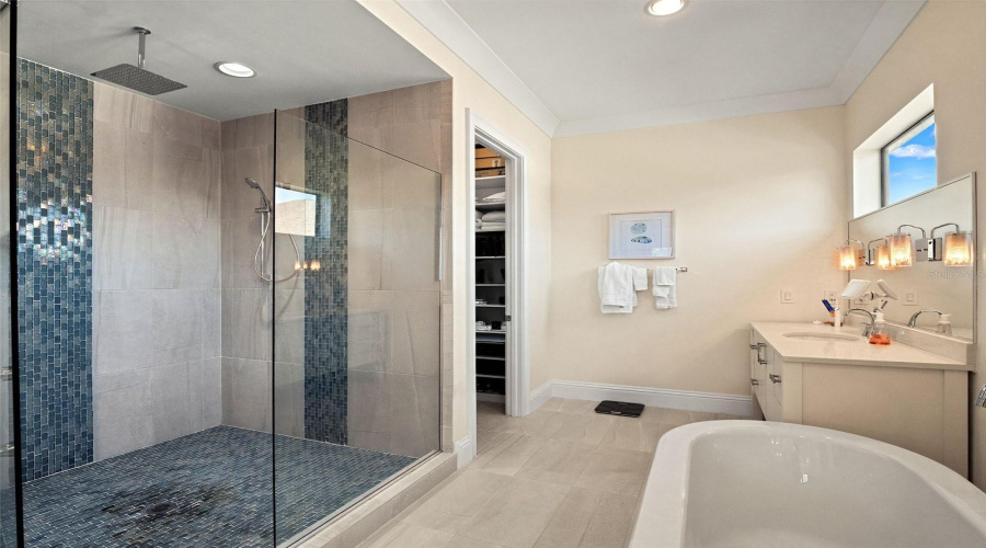 REUNION, Florida 34747, 7 Bedrooms Bedrooms, ,7 BathroomsBathrooms,Residential,For Sale,VALHALLA,0,MFRO6386460