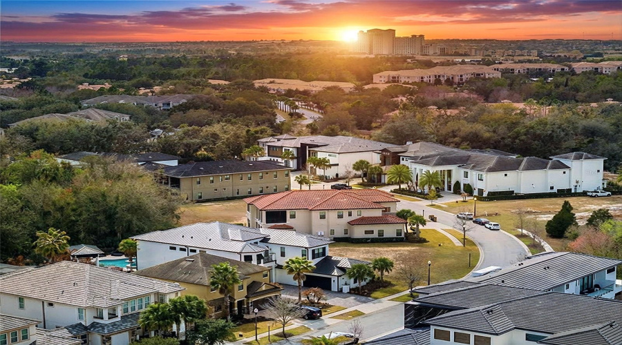 REUNION, Florida 34747, 7 Bedrooms Bedrooms, ,7 BathroomsBathrooms,Residential,For Sale,VALHALLA,0,MFRO6386460