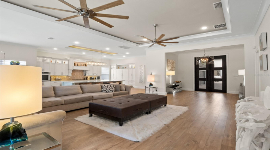 REUNION, Florida 34747, 7 Bedrooms Bedrooms, ,7 BathroomsBathrooms,Residential,For Sale,VALHALLA,0,MFRO6386460