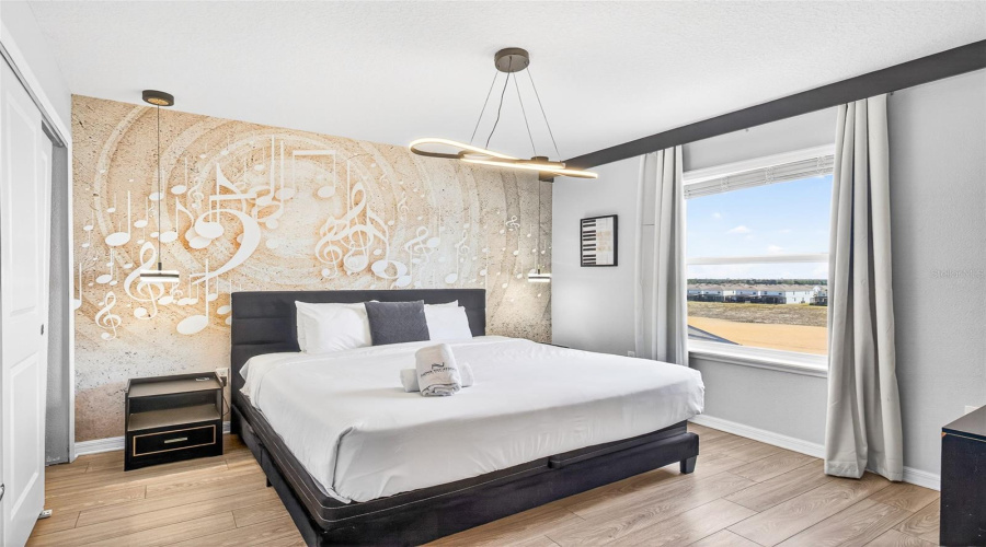 DAVENPORT, Florida 33897, 10 Bedrooms Bedrooms, ,8 BathroomsBathrooms,Residential,For Sale,LANA,0,MFRO6387517