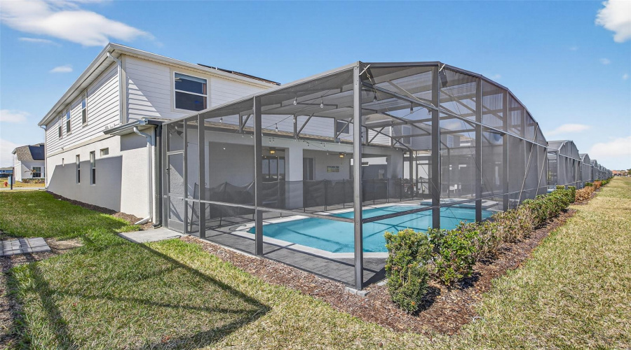 DAVENPORT, Florida 33897, 10 Bedrooms Bedrooms, ,8 BathroomsBathrooms,Residential,For Sale,LANA,0,MFRO6387517