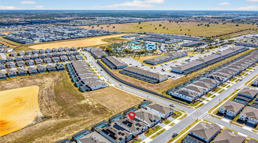 DAVENPORT, Florida 33897, 10 Bedrooms Bedrooms, ,8 BathroomsBathrooms,Residential,For Sale,LANA,0,MFRO6387517