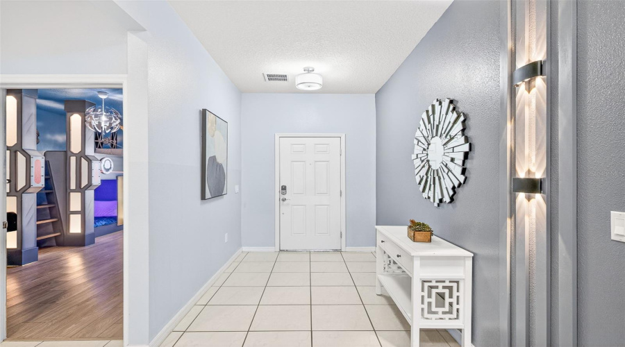 DAVENPORT, Florida 33897, 10 Bedrooms Bedrooms, ,8 BathroomsBathrooms,Residential,For Sale,LANA,0,MFRO6387517