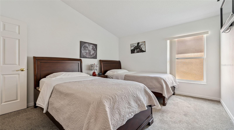 DAVENPORT, Florida 33897, 4 Bedrooms Bedrooms, ,2 BathroomsBathrooms,Residential,For Sale,KENSINGTON,0,MFRO6301214