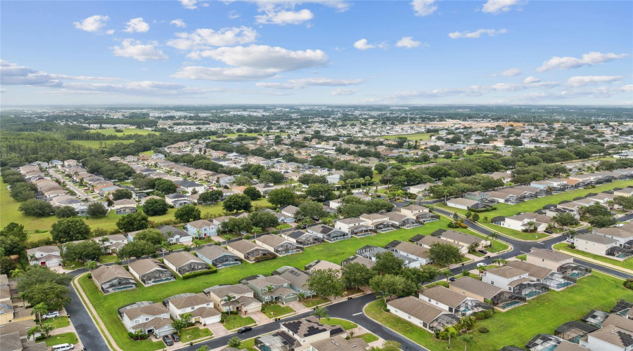 DAVENPORT, Florida 33897, 4 Bedrooms Bedrooms, ,2 BathroomsBathrooms,Residential,For Sale,KENSINGTON,0,MFRO6301214