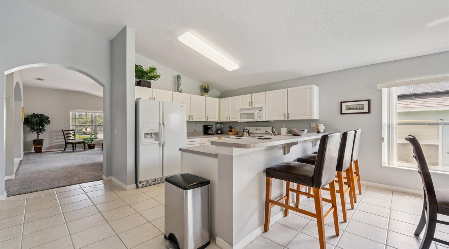 DAVENPORT, Florida 33897, 4 Bedrooms Bedrooms, ,2 BathroomsBathrooms,Residential,For Sale,KENSINGTON,0,MFRO6301214