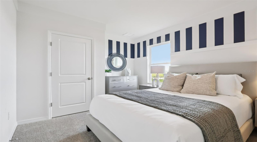 DAVENPORT, Florida 33837, 5 Bedrooms Bedrooms, ,3 BathroomsBathrooms,Residential,For Sale,MOUNTAIN,0,MFRO6384913