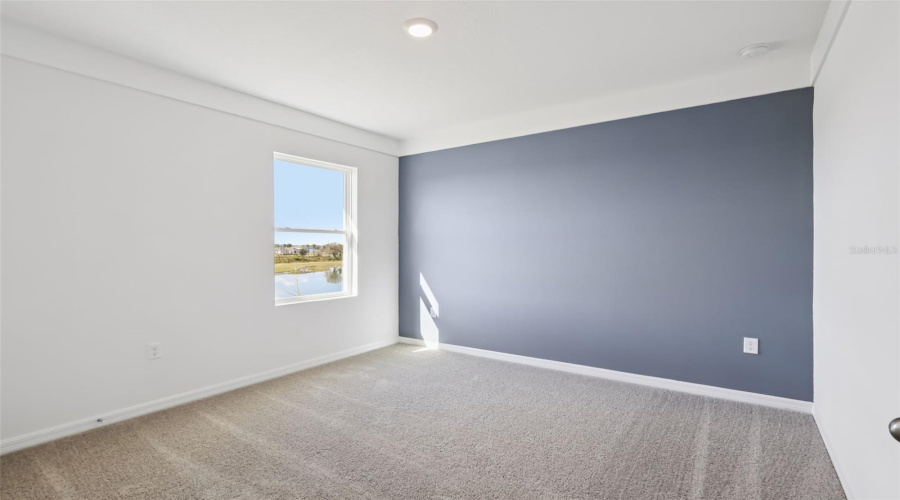 DAVENPORT, Florida 33837, 5 Bedrooms Bedrooms, ,3 BathroomsBathrooms,Residential,For Sale,MOUNTAIN,0,MFRO6384913