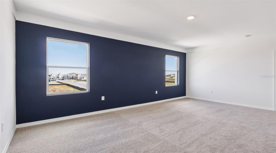 DAVENPORT, Florida 33837, 5 Bedrooms Bedrooms, ,3 BathroomsBathrooms,Residential,For Sale,MOUNTAIN,0,MFRO6384913