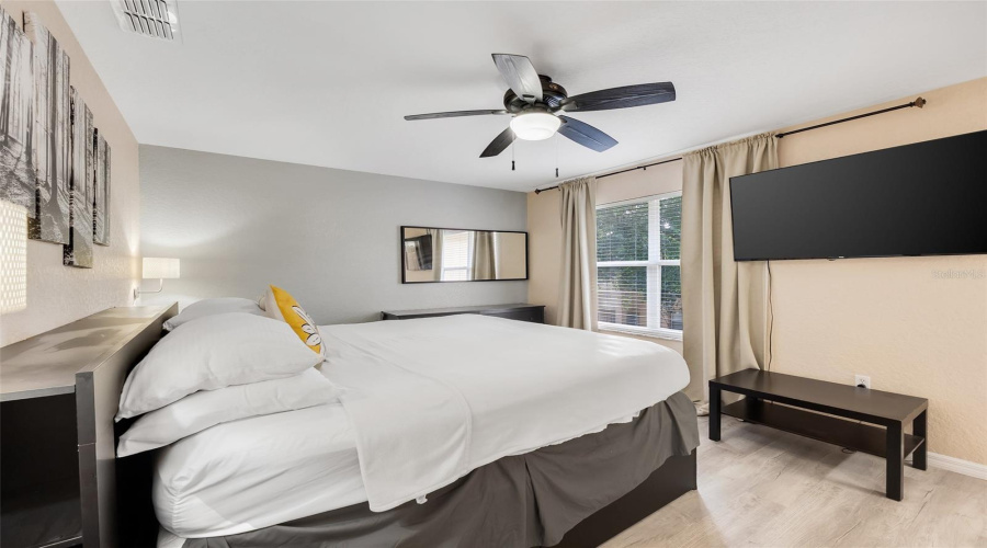 DAVENPORT, Florida 33897, 4 Bedrooms Bedrooms, ,3 BathroomsBathrooms,Residential,For Sale,VERONA,0,MFRO6365427