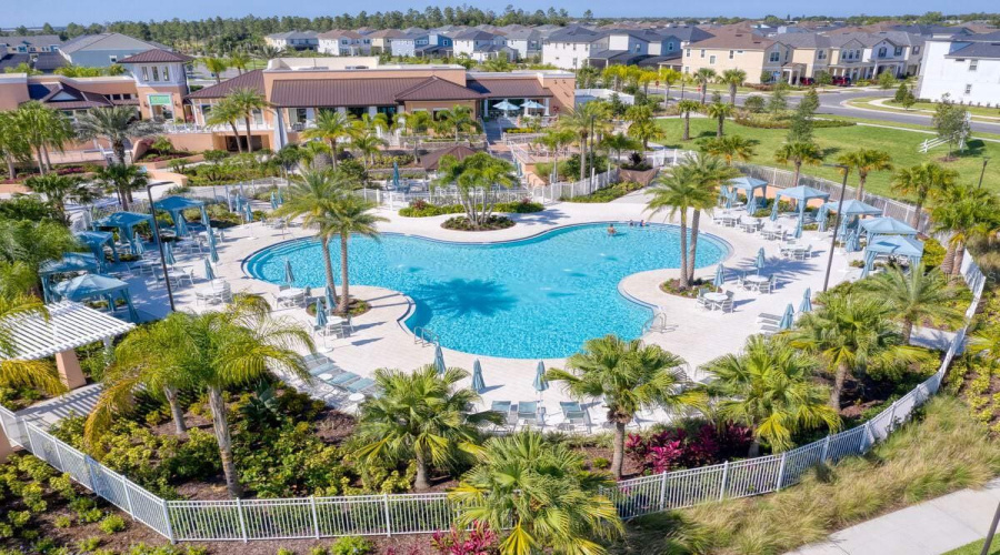 KISSIMMEE, Florida 34747, 9 Bedrooms Bedrooms, ,6 BathroomsBathrooms,Residential,For Sale,HILTON RIDGE,0,MFRS5143223