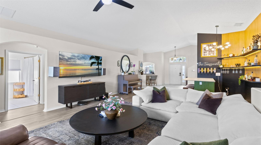 DAVENPORT, Florida 33837, 3 Bedrooms Bedrooms, ,2 BathroomsBathrooms,Residential,For Sale,JESSAMINE,0,MFRO6387299