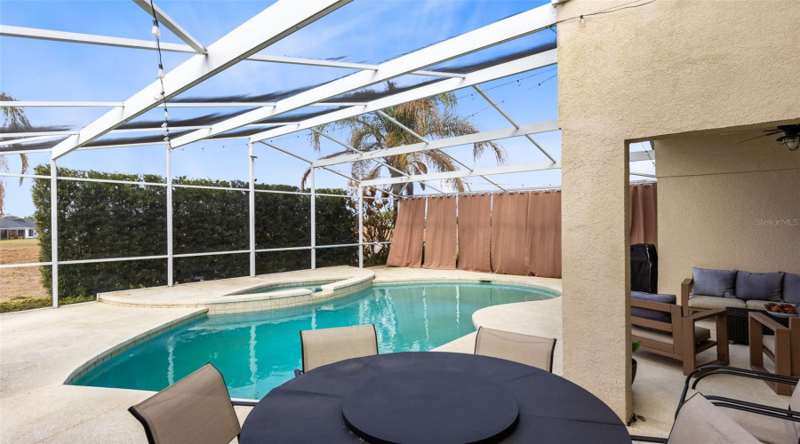 DAVENPORT, Florida 33837, 3 Bedrooms Bedrooms, ,2 BathroomsBathrooms,Residential,For Sale,JESSAMINE,0,MFRO6387299