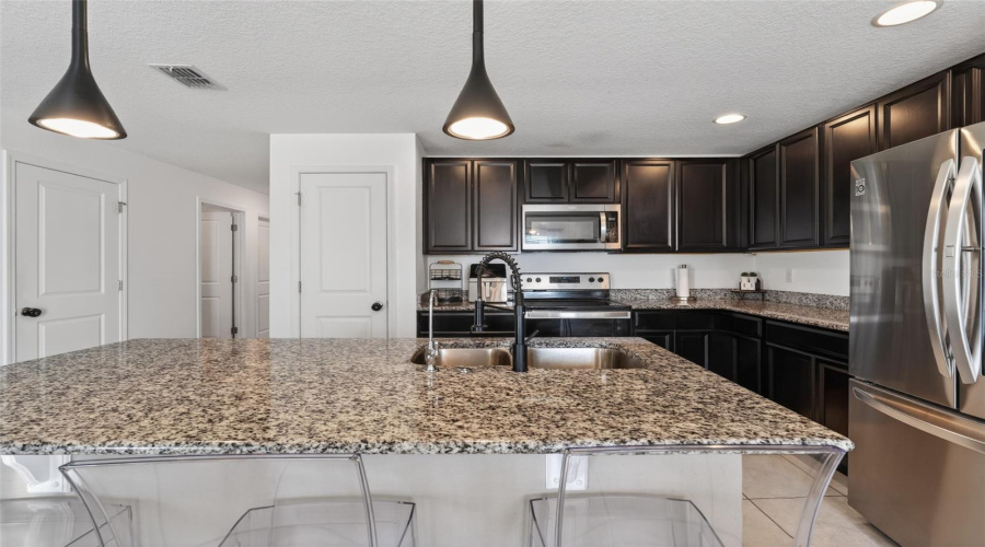 Granite Countertops - Stainless Steel Appliances
