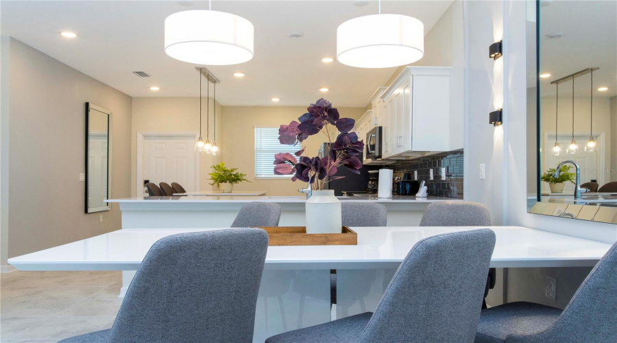 KISSIMMEE, Florida 34746, 2 Bedrooms Bedrooms, ,2 BathroomsBathrooms,Residential,For Sale,PARADOX,0,MFRO6387522