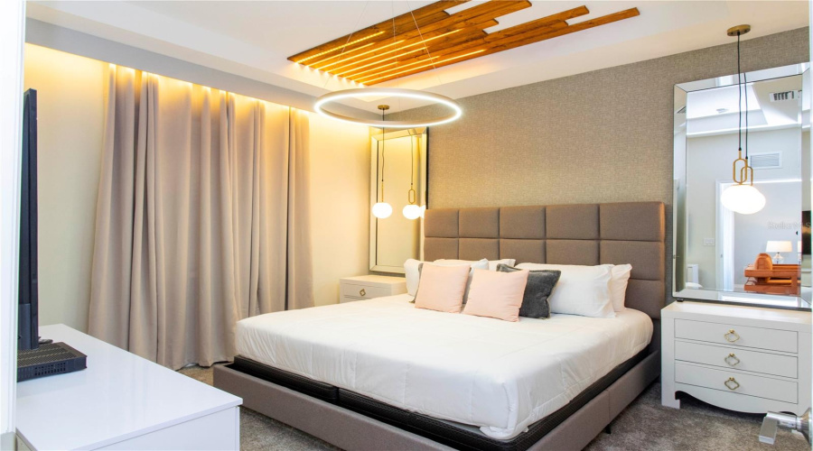 KISSIMMEE, Florida 34746, 2 Bedrooms Bedrooms, ,2 BathroomsBathrooms,Residential,For Sale,PARADOX,0,MFRO6387522