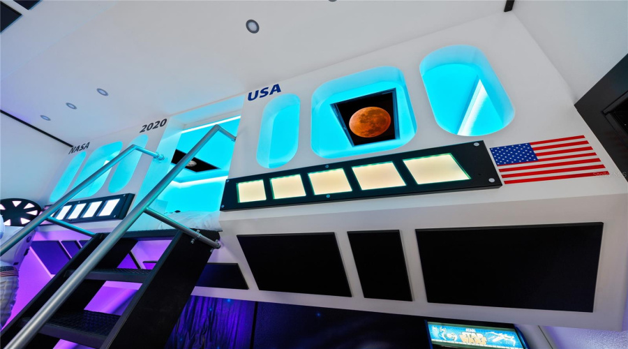 REUNION, Florida 34747, 6 Bedrooms Bedrooms, ,6 BathroomsBathrooms,Residential,For Sale,GATHERING,0,MFRO6387294