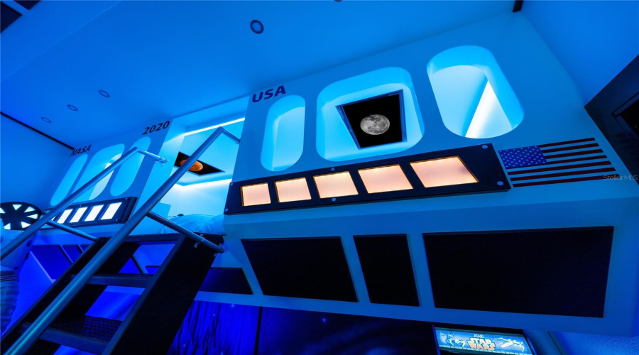 REUNION, Florida 34747, 6 Bedrooms Bedrooms, ,6 BathroomsBathrooms,Residential,For Sale,GATHERING,0,MFRO6387294