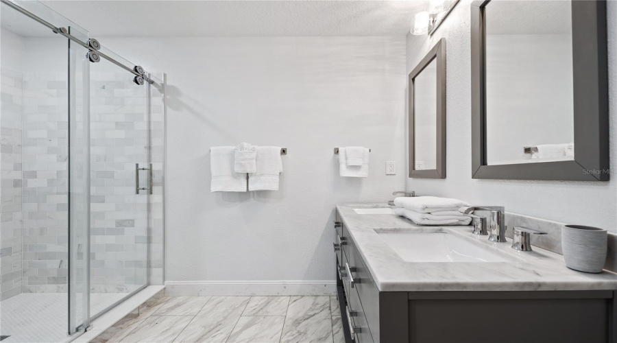 REUNION, Florida 34747, 6 Bedrooms Bedrooms, ,6 BathroomsBathrooms,Residential,For Sale,GATHERING,0,MFRO6387294