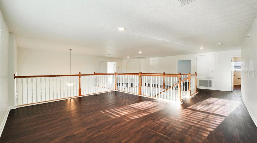 KISSIMMEE, Florida 34746, 6 Bedrooms Bedrooms, ,4 BathroomsBathrooms,Residential,For Sale,TREETOP,0,MFRO6387122