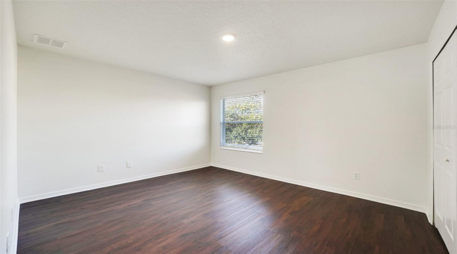 KISSIMMEE, Florida 34746, 6 Bedrooms Bedrooms, ,4 BathroomsBathrooms,Residential,For Sale,TREETOP,0,MFRO6387122