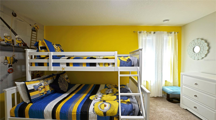 KISSIMMEE, Florida 34746, 6 Bedrooms Bedrooms, ,5 BathroomsBathrooms,Residential,For Sale,KINGS CASTLE,0,MFRO6387556