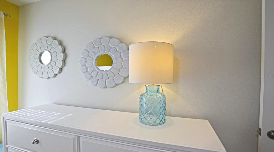 KISSIMMEE, Florida 34746, 6 Bedrooms Bedrooms, ,5 BathroomsBathrooms,Residential,For Sale,KINGS CASTLE,0,MFRO6387556