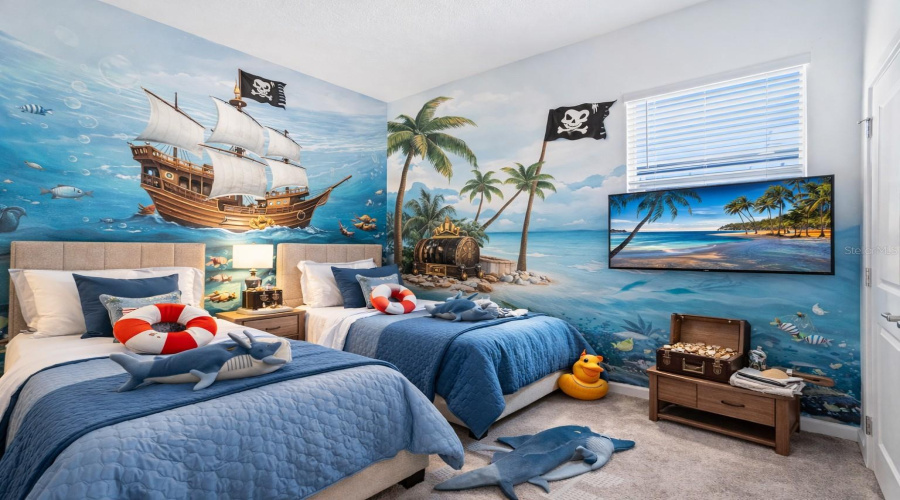 KISSIMMEE, Florida 34746, 12 Bedrooms Bedrooms, ,11 BathroomsBathrooms,Residential,For Sale,MONADO,0,MFRO6387375