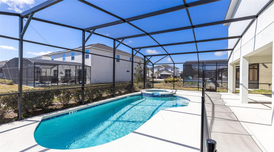 KISSIMMEE, Florida 34746, 12 Bedrooms Bedrooms, ,11 BathroomsBathrooms,Residential,For Sale,MONADO,0,MFRO6387375