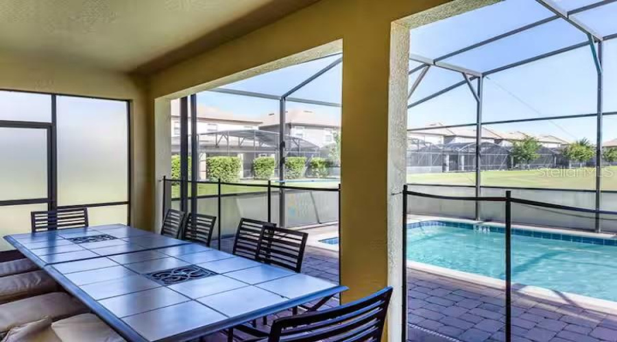 DAVENPORT, Florida 33896, 8 Bedrooms Bedrooms, ,5 BathroomsBathrooms,Residential,For Sale,SHADOW MOUNTAIN,0,MFRO6385097