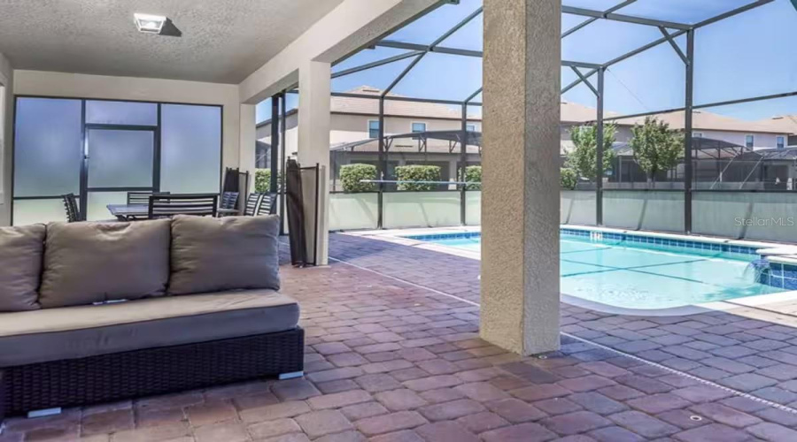 DAVENPORT, Florida 33896, 8 Bedrooms Bedrooms, ,5 BathroomsBathrooms,Residential,For Sale,SHADOW MOUNTAIN,0,MFRO6385097