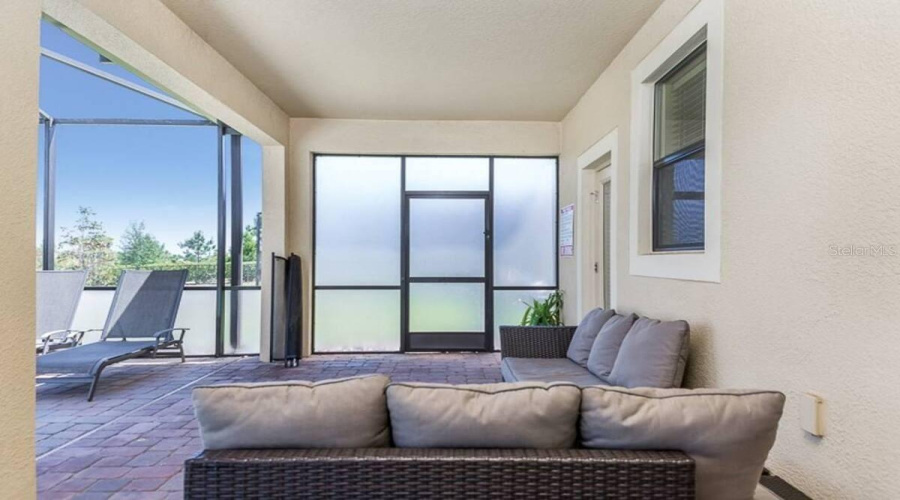 DAVENPORT, Florida 33896, 8 Bedrooms Bedrooms, ,5 BathroomsBathrooms,Residential,For Sale,SHADOW MOUNTAIN,0,MFRO6385097