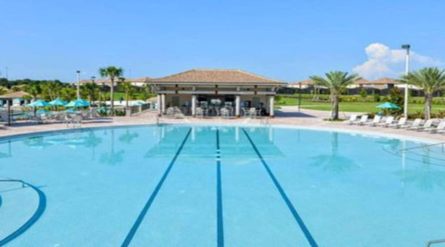 DAVENPORT, Florida 33896, 8 Bedrooms Bedrooms, ,5 BathroomsBathrooms,Residential,For Sale,SHADOW MOUNTAIN,0,MFRO6385097