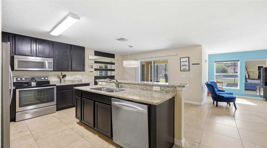 KISSIMMEE, Florida 34746, 4 Bedrooms Bedrooms, ,3 BathroomsBathrooms,Residential,For Sale,SANTOSH,0,MFRO6387887