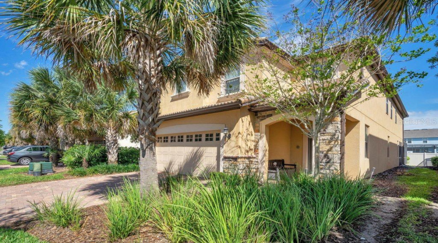 KISSIMMEE, Florida 34747, 6 Bedrooms Bedrooms, ,4 BathroomsBathrooms,Residential,For Sale,RHODES,0,MFRO6319078