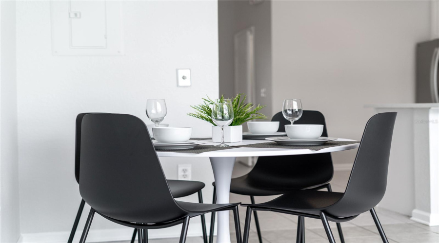 KISSIMMEE, Florida 34747, 3 Bedrooms Bedrooms, ,3 BathroomsBathrooms,Residential,For Sale,SIR KAUFMANN,0,MFRO6387651